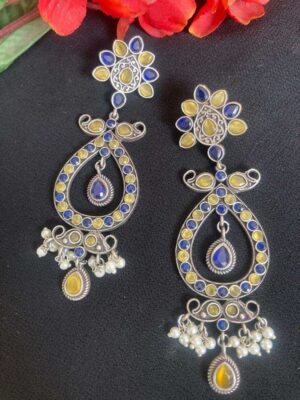 Yellow-Blue-Flower-Drop-001