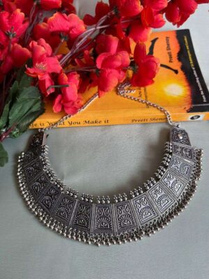 Antique Royal Necklace 001