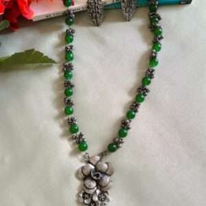 Forest Green Pearl Long Necklace 001