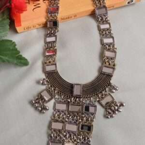 Long Cheval Mirror Necklace 001