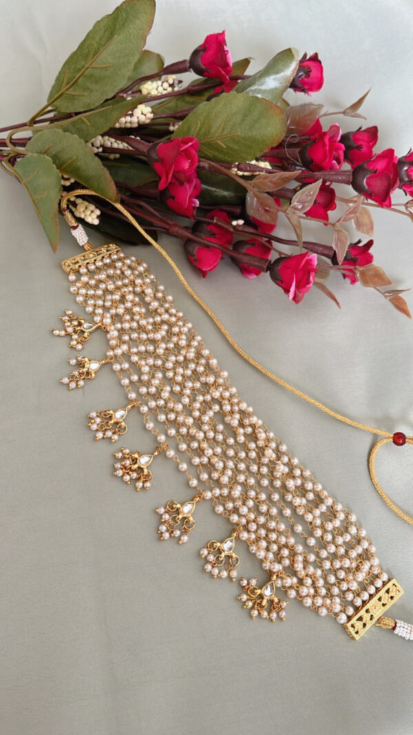 Multilayered_Pearl _Necklace_003