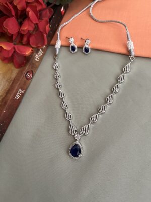 Royal_Jerkan_Necklace_004