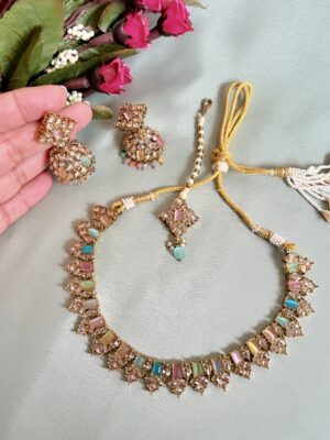 INAYAT_MULTI_KUNDAN_NECKLACE_SET_001