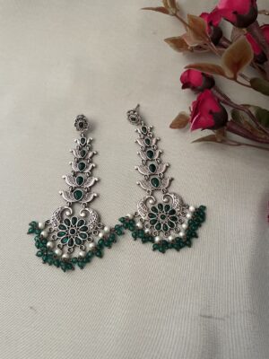 KRITIKA_EMERALD_JHUMKY