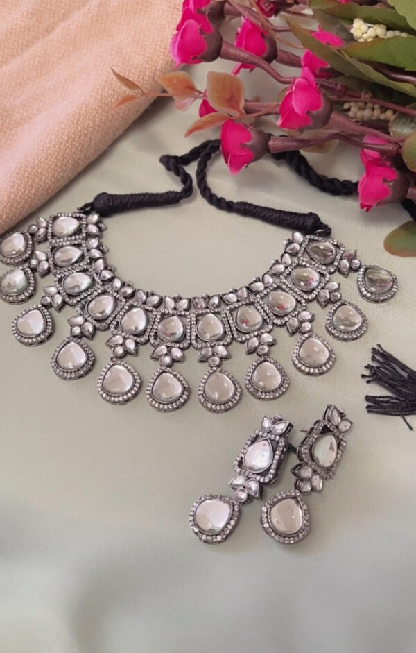 Anahita-Ranihaar-Necklace-Silver