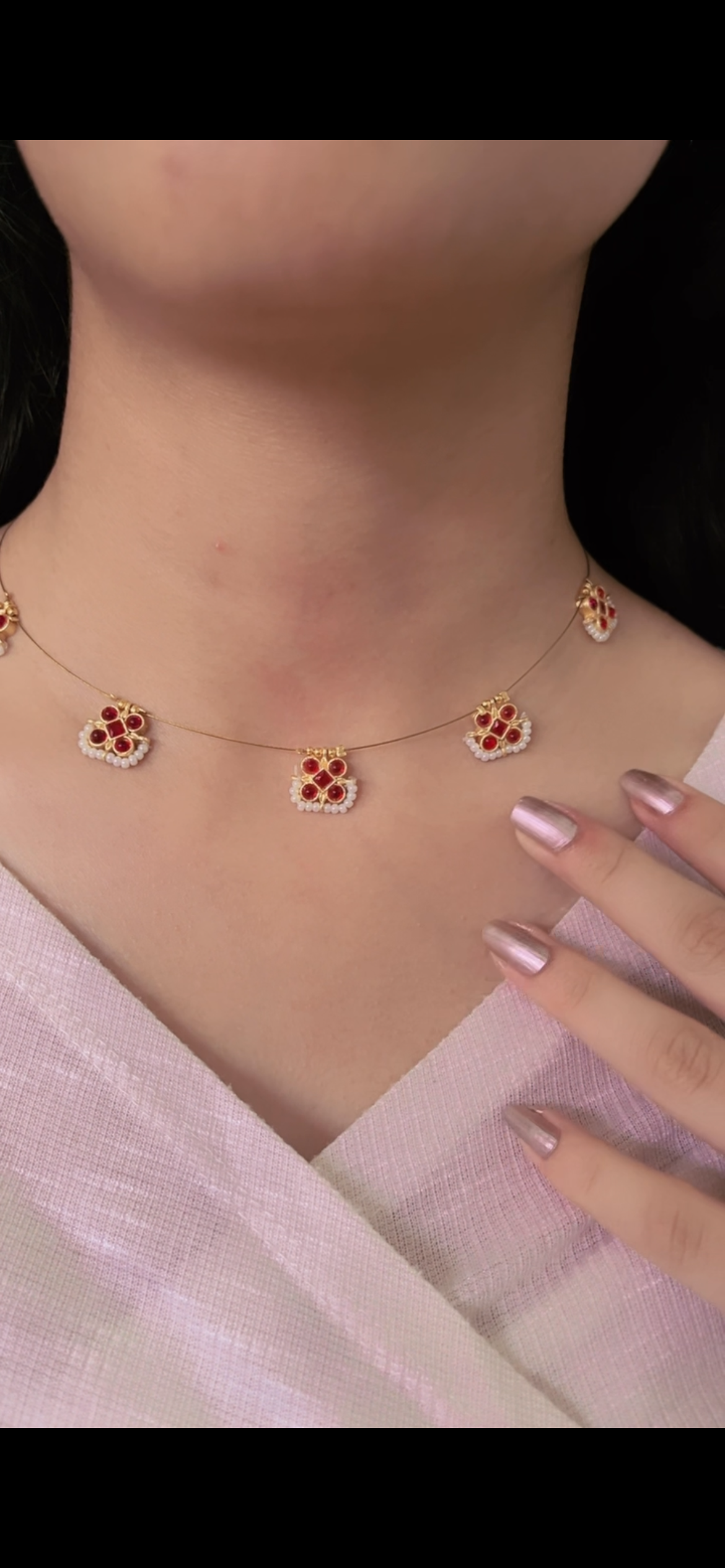 Crimson Petal Elegance Necklace Set 003